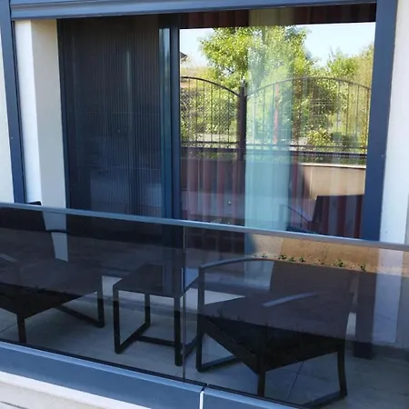 Sea&lake Jade Apartment
