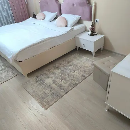 Sea&lake Jade Apartment